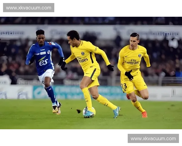 每年欧联杯赛事精彩回顾与分析：球队表现、战术对决及未来展望