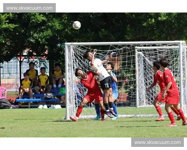 澳门足球联赛发展历程与现状分析推动本地足球水平提升的挑战与机遇